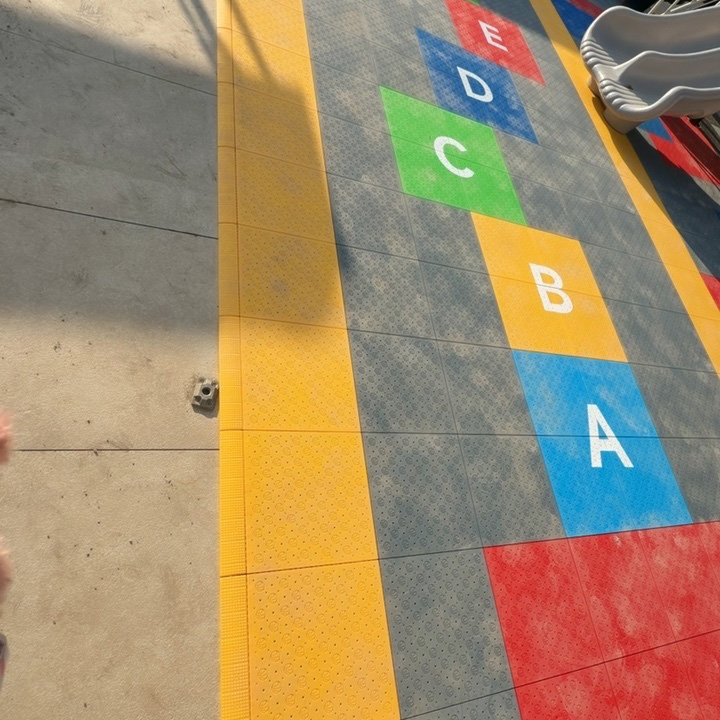 Piso Esportivo Profissional de - Outdoor Sport Floor Tiles avaliação e preço